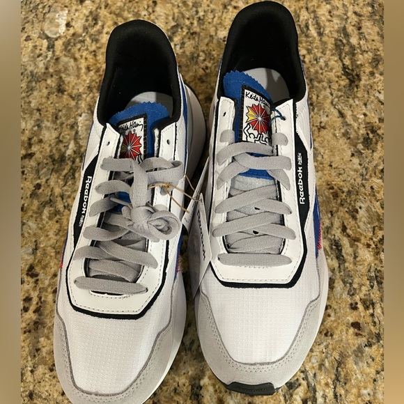Reebok CL Legacy Keith Haring shoes size 9.5 never worn in box - Picture 1 of 4